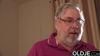 My Daughters First Time: A Fat Dads Guide to Safe Sex