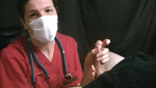MILF Doctors Masked Handjob: Medical Fetish Fantasy