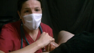 MILF Doctors Masked Handjob: Medical Fetish Fantasy
