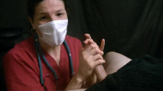 MILF Doctors Masked Handjob: Medical Fetish Fantasy