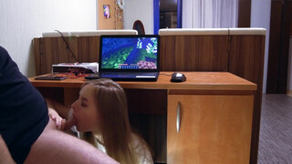 Sisterly Love: Sucking Under the Table to Avoid Moms Wrath