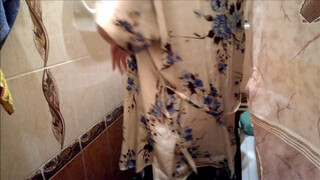 Stepbrother's Surprise: Sis's First Taste of His Thick Cock