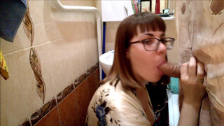 Stepbrother's Surprise: Sis's First Taste of His Thick Cock